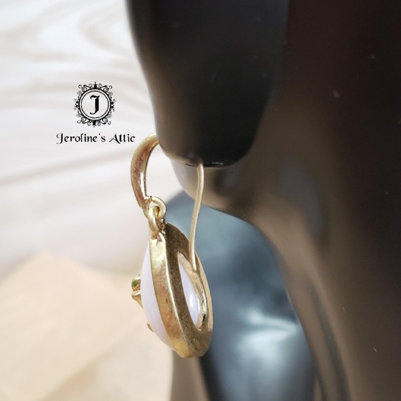 Carolee Gold and Pink Teardrop Rose Earrings - Picture 4 of 4